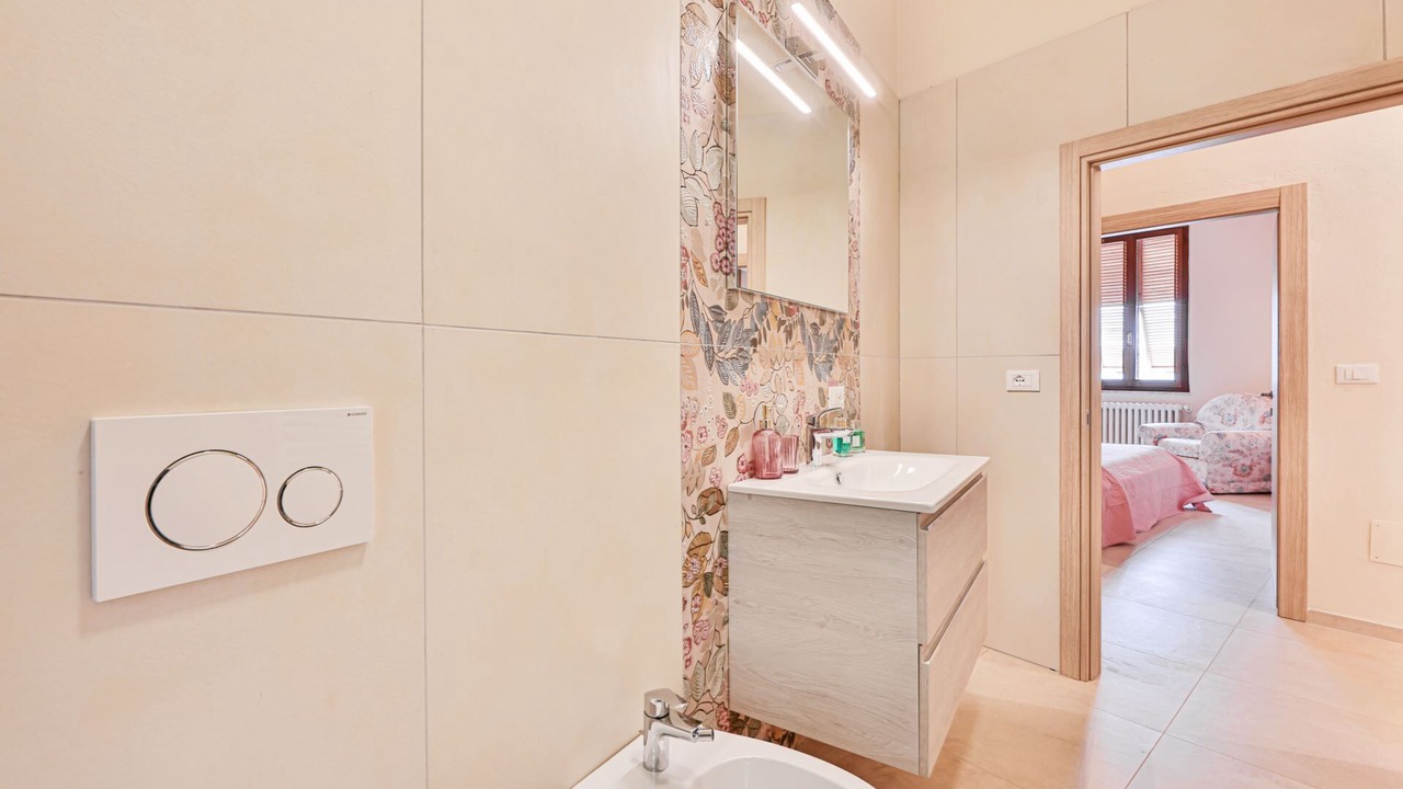 Photo of Bathroom in Portoferraio Old Town