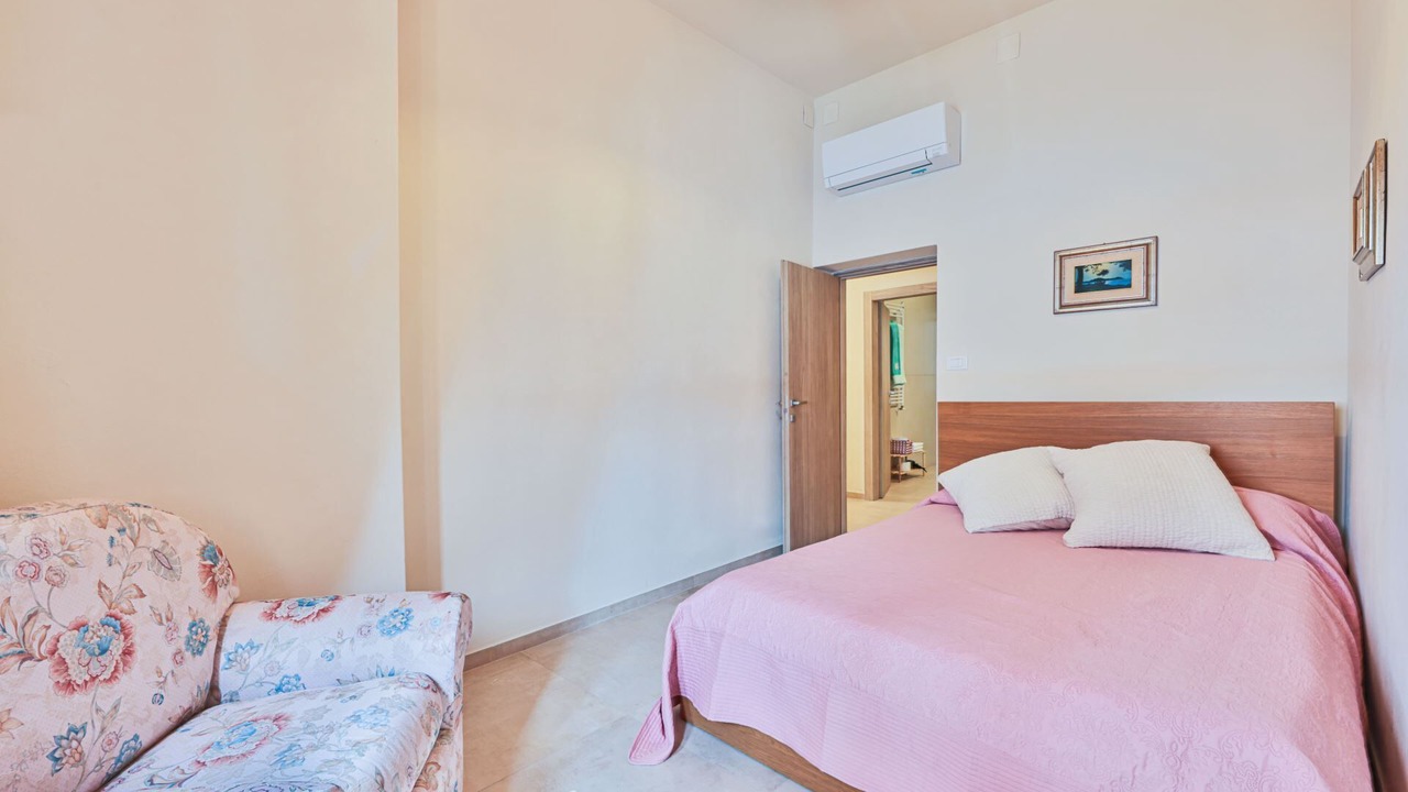 Photo of Bedroom in Portoferraio Old Town