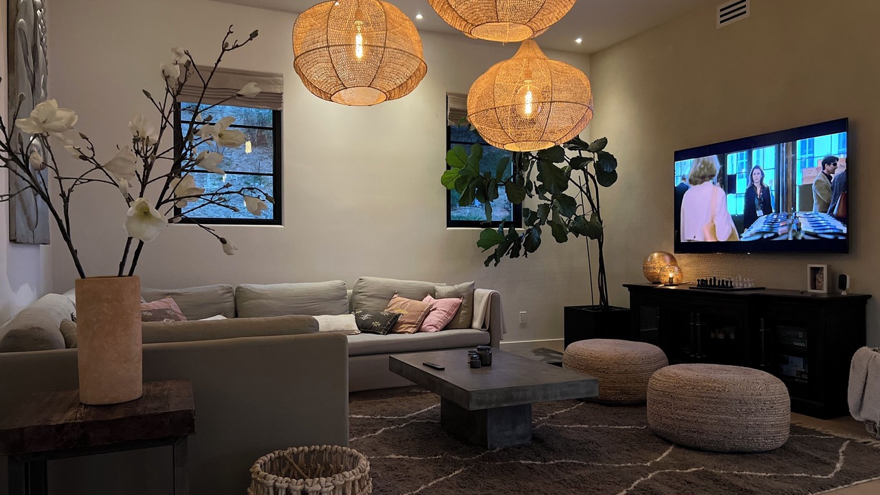 Photo of Livingroom in Baldwin Hills