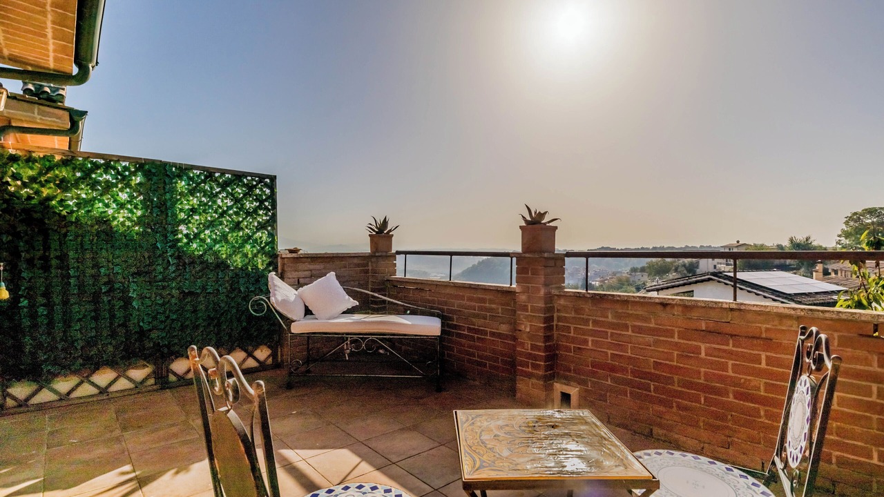 Photo of Patio Balcony in Riano