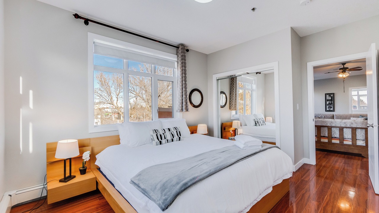 Photo of Bedroom in Whyte ave