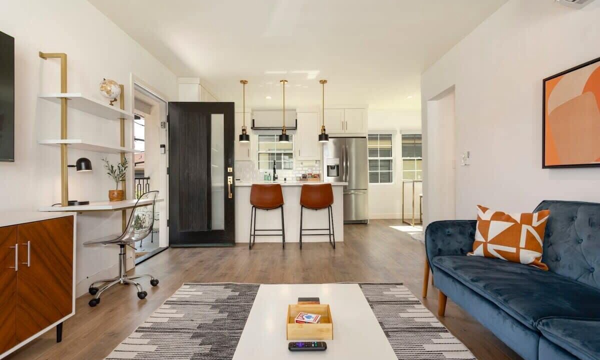 Photo of Livingroom in Carlson Park