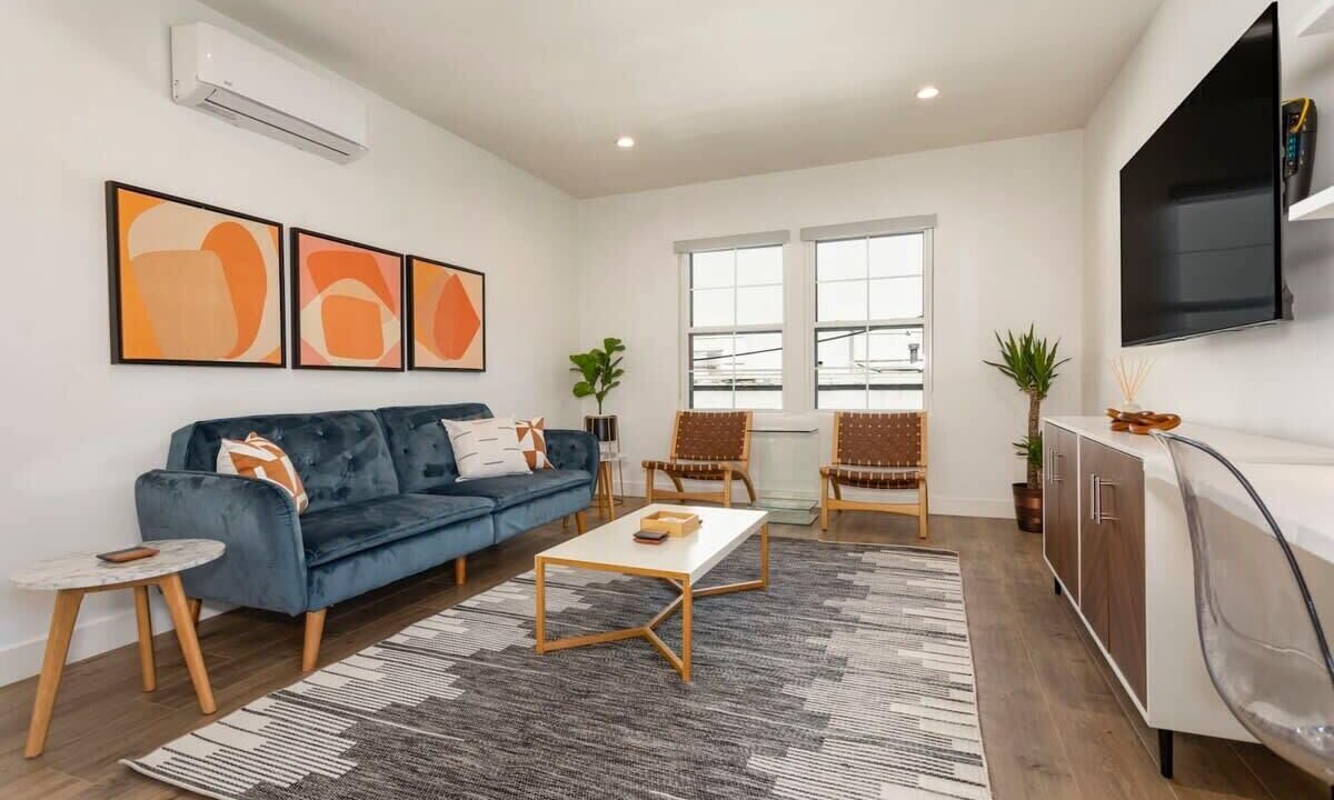 Photo of Livingroom in Carlson Park