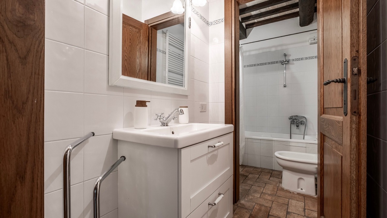 Photo of Bathroom in Borgo Carige