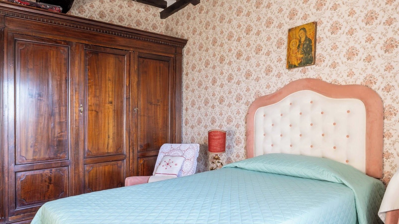 Photo of Bedroom in Cortona
