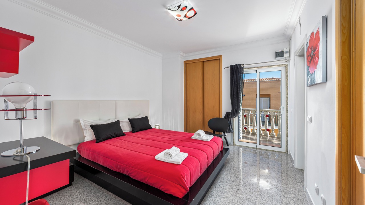 Photo of Bedroom in Correeira