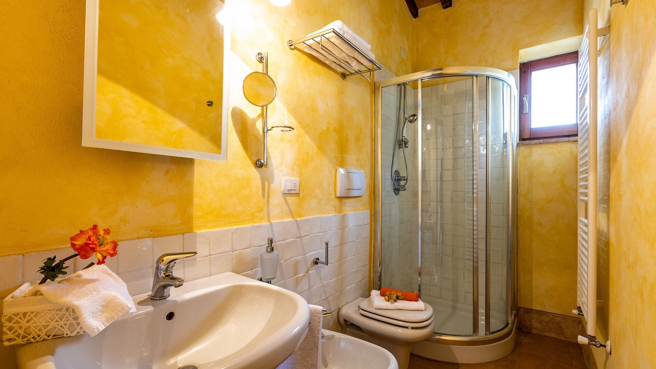 Photo of Bathroom in Cetona