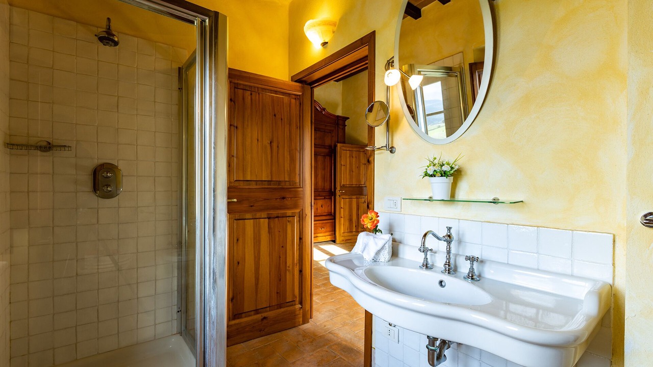 Photo of Bathroom in Cetona