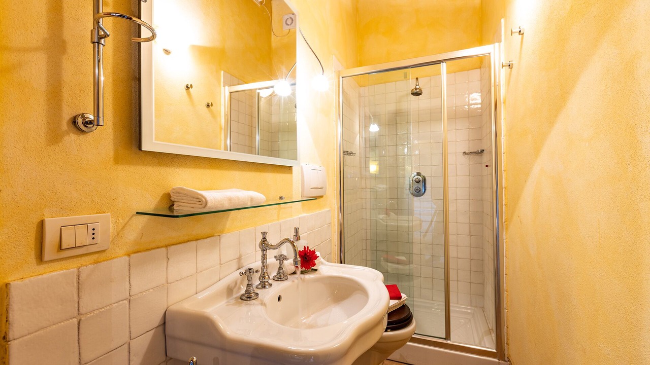 Photo of Bathroom in Cetona