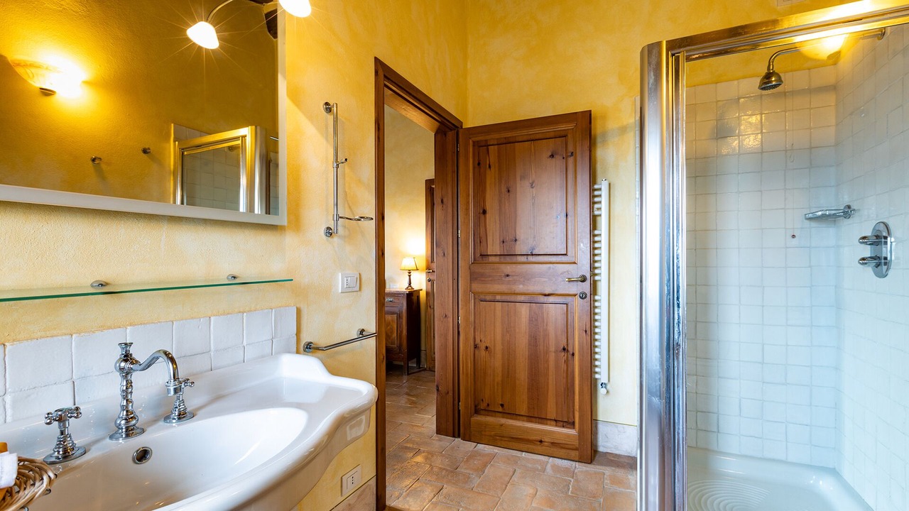 Photo of Bathroom in Cetona