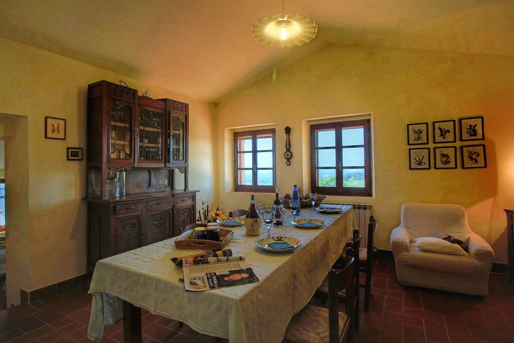 Photo of Livingroom in Paciano