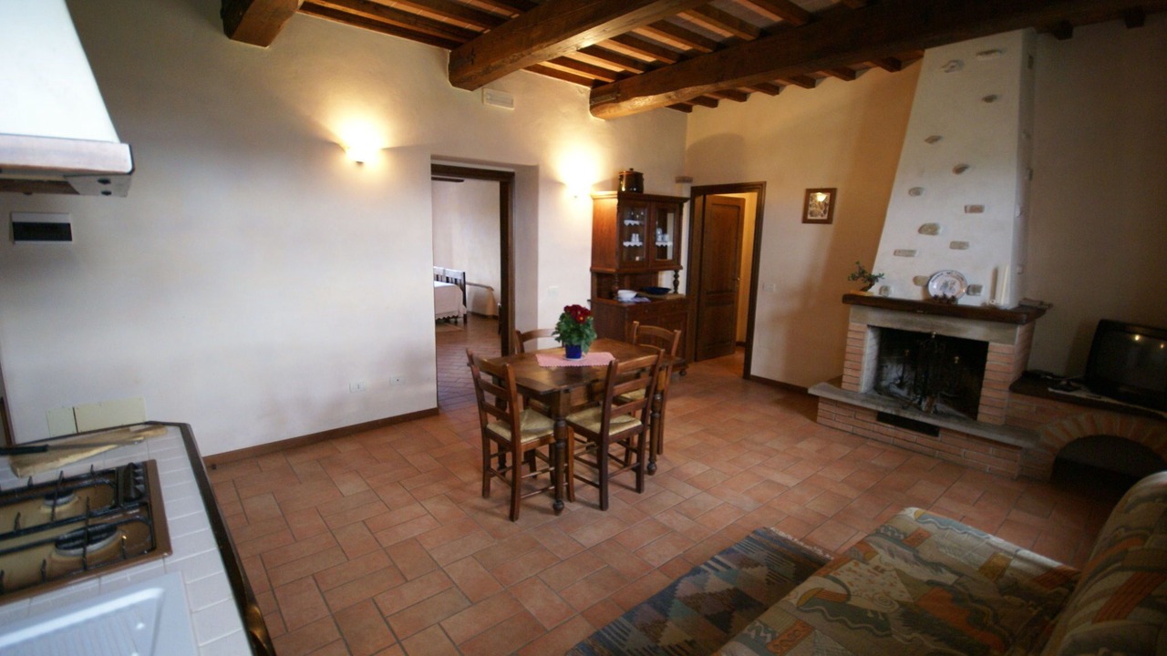 Photo of Others in Montone