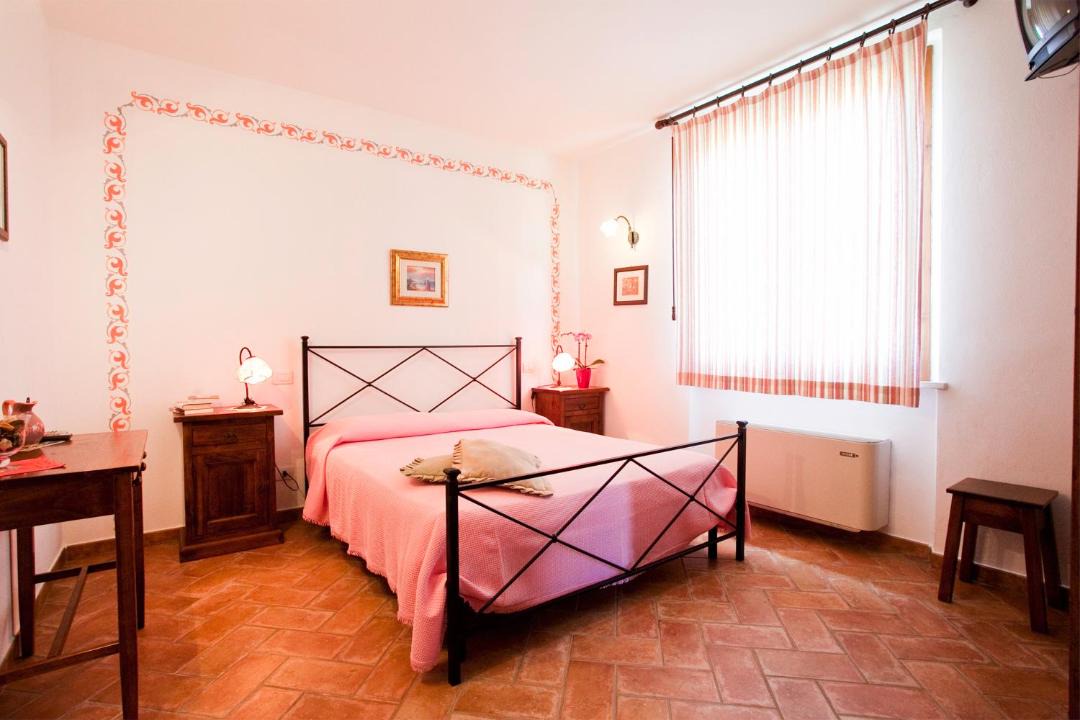Photo of Bedroom in Magliano in Toscana