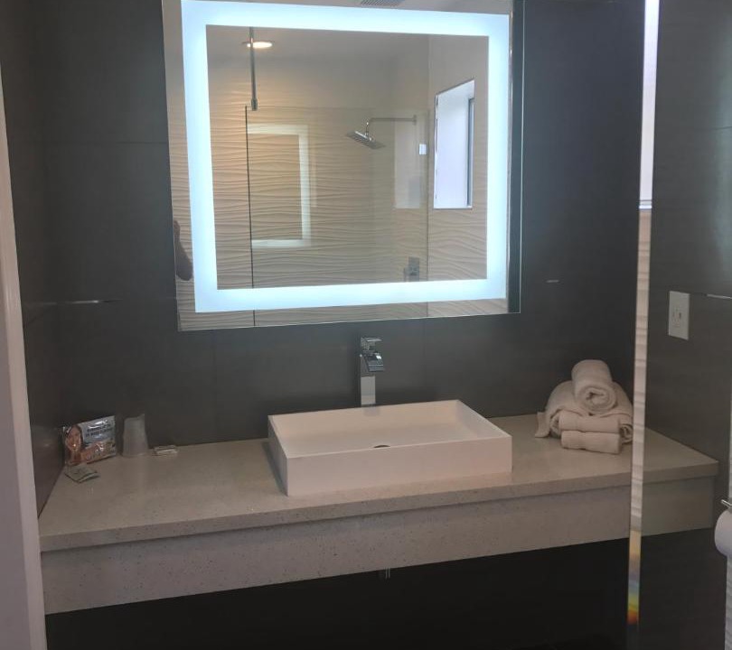 Photo of Bathroom in Harbor