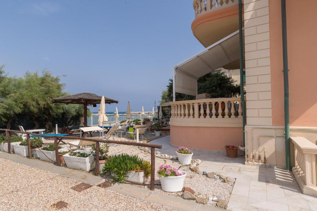 Photo of Others in San Vincenzo