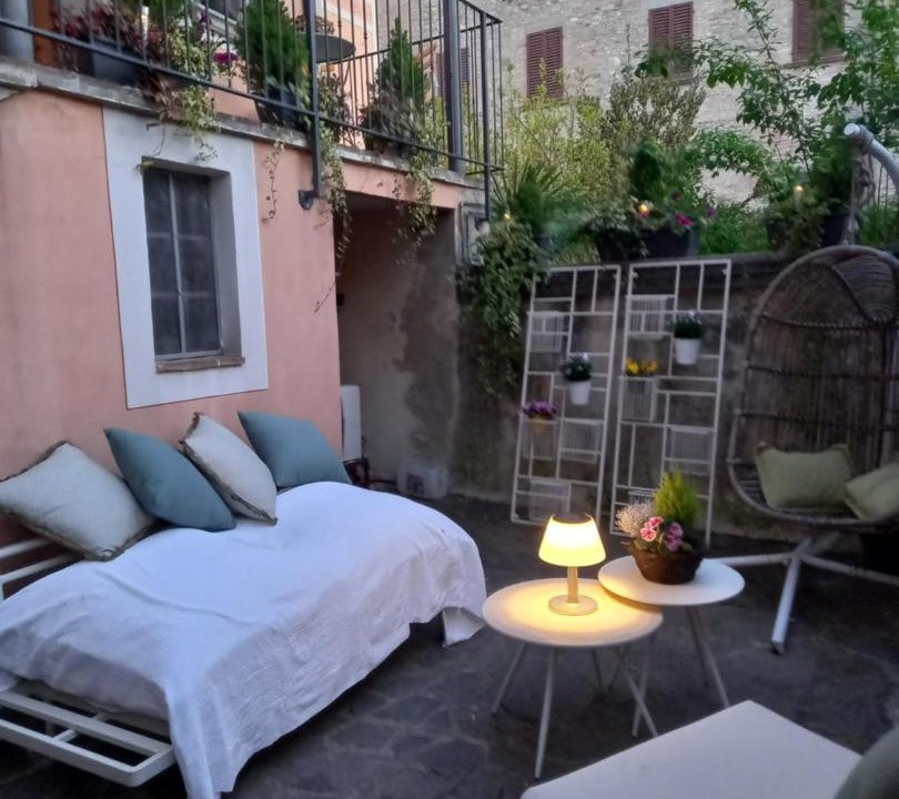 Photo of Others in Montone