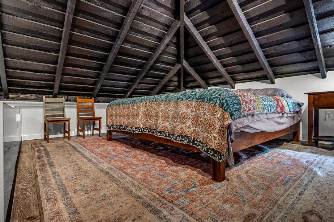 Photo of Bedroom in Mid City