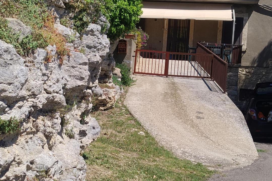 Photo of Others in Baschi
