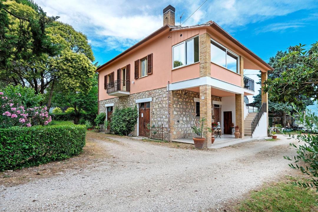 Photo of Others in San Brizio