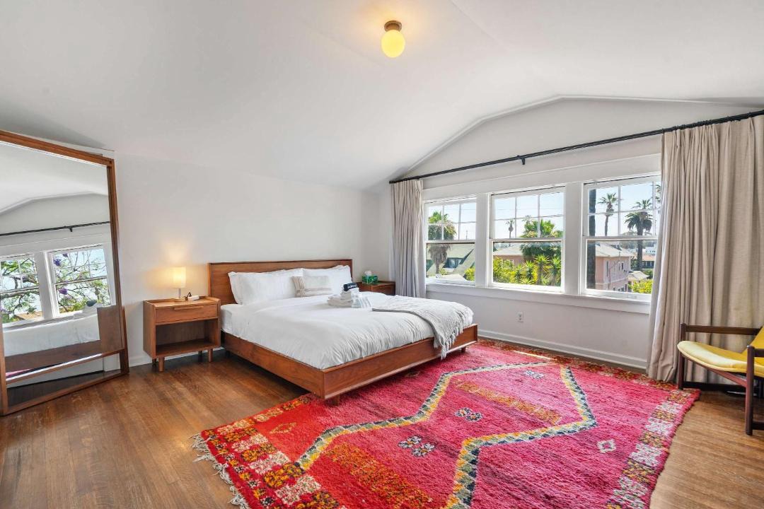 Photo of Bedroom in Mid City