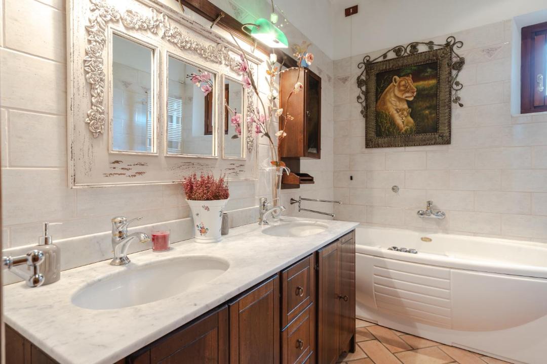 Photo of Bathroom in Cavriglia