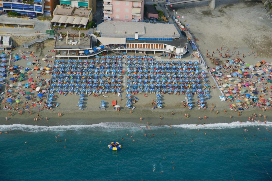 Photo of Others in Deiva Marina