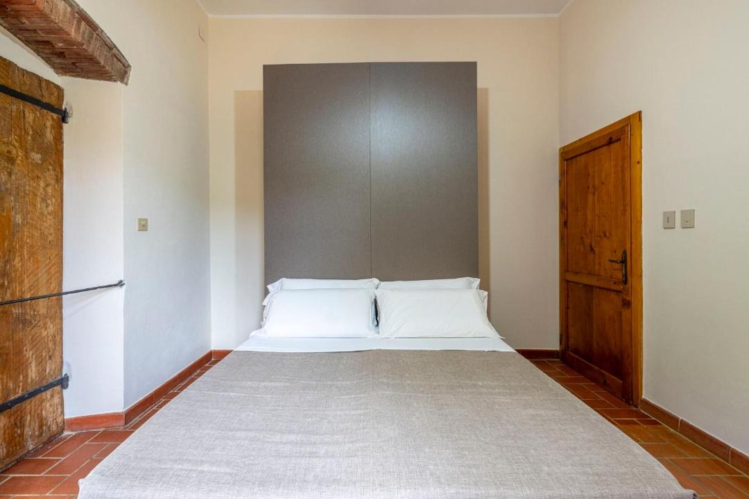 Photo of Bedroom in Campiglia Marittima