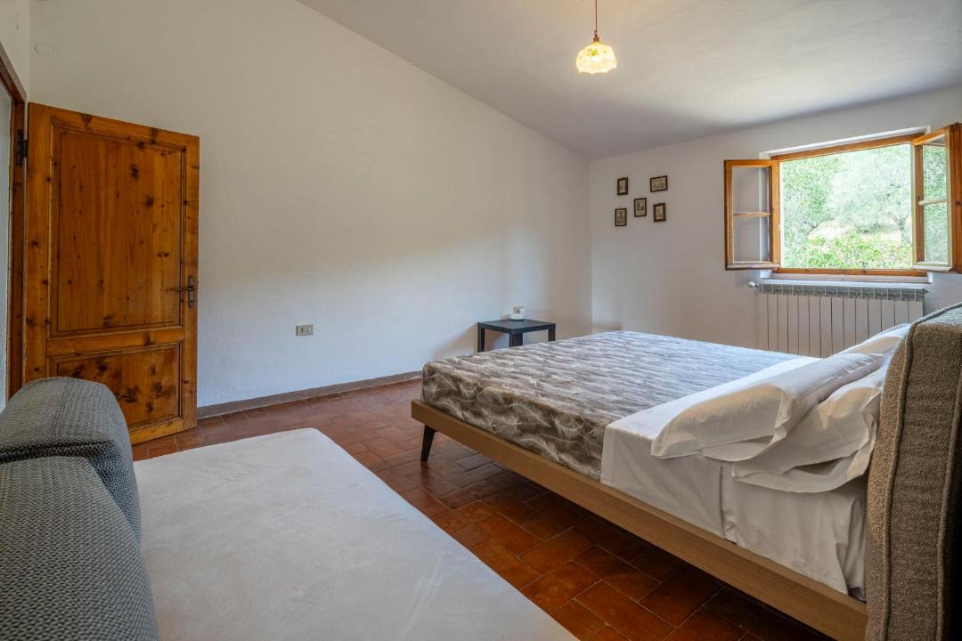 Photo of Bedroom in Campiglia Marittima
