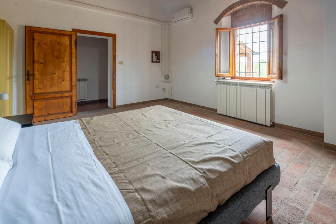 Photo of Bedroom in Campiglia Marittima