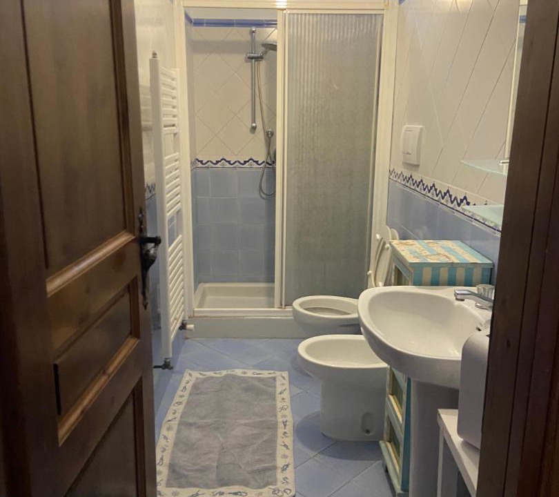 Photo of Bathroom in Faro