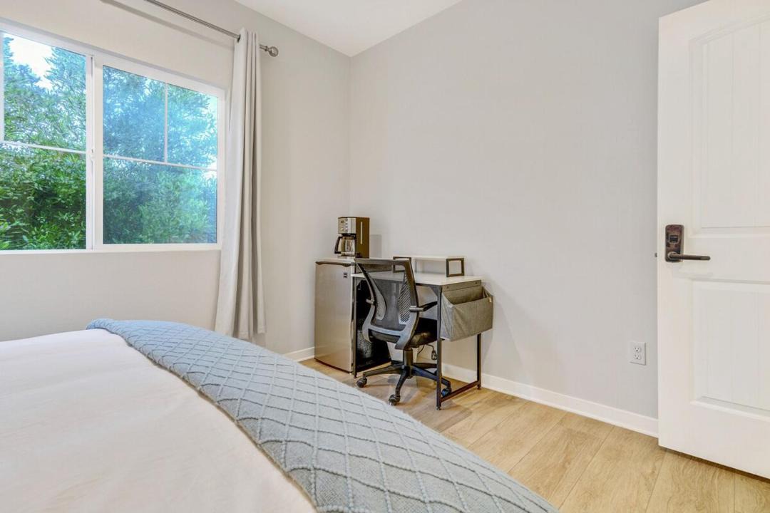 Photo of Bedroom in Harbor Gateway South