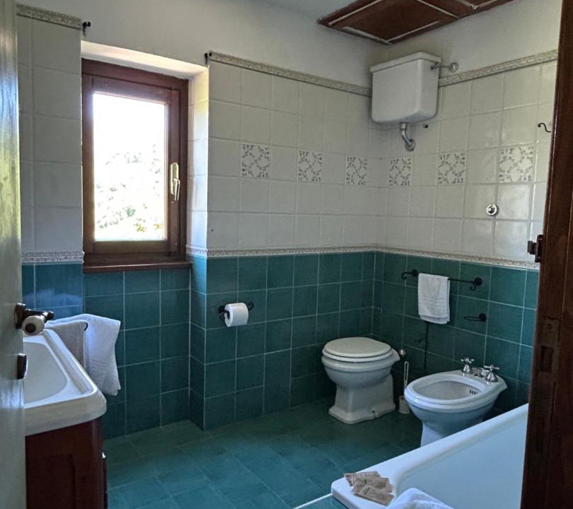 Photo of Bathroom in Subiaco