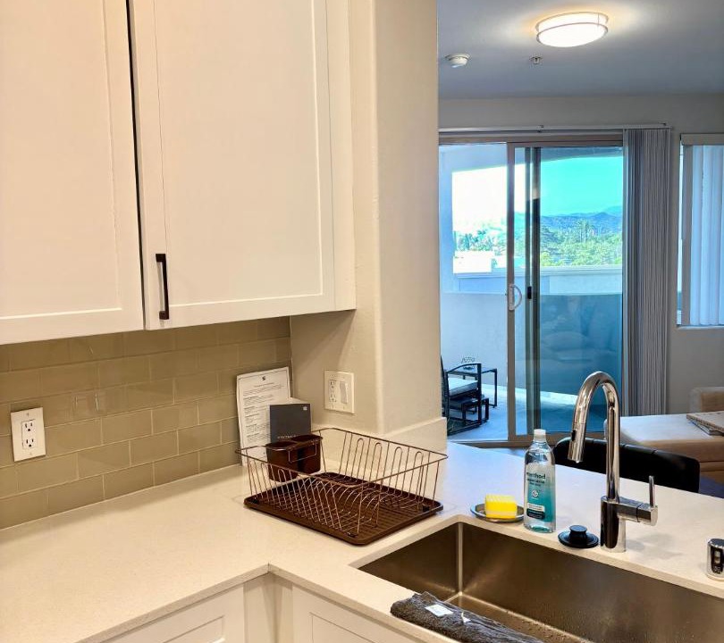 Photo of Kitchen in Greater Wilshire - Hancock Park