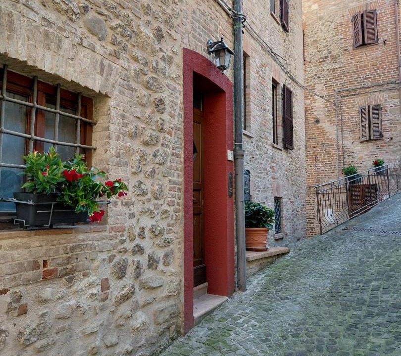 Photo of Others in Montefortino