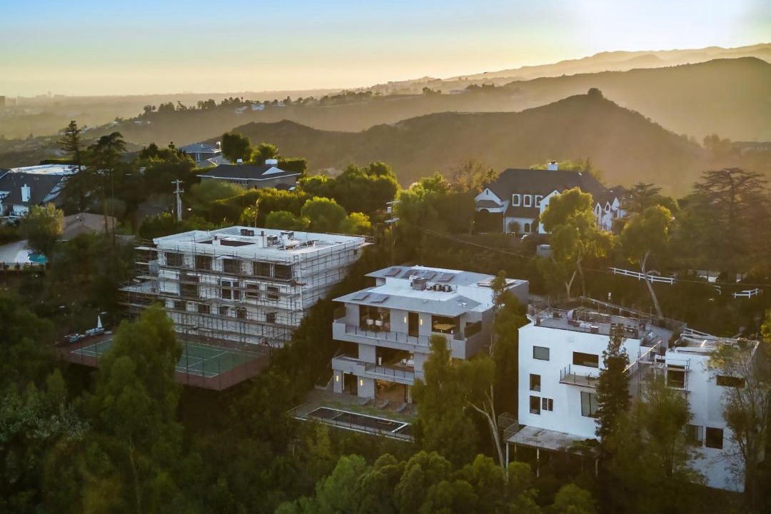 Photo of Others in Beverly Hills