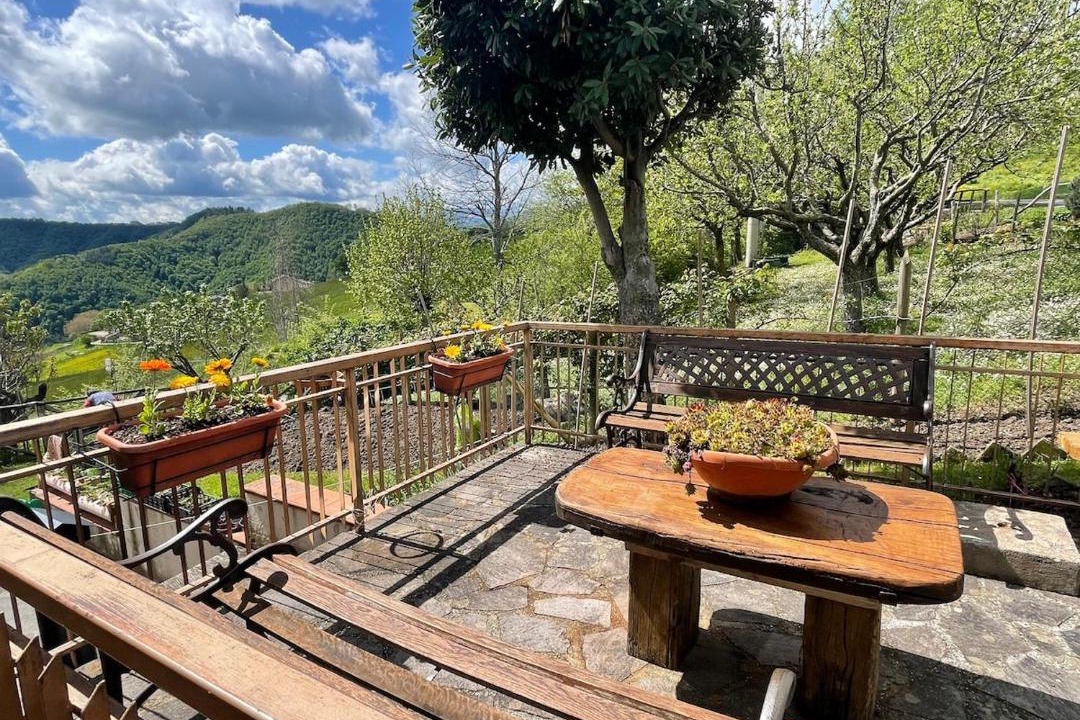 Photo of Patio Balcony in Montemonaco