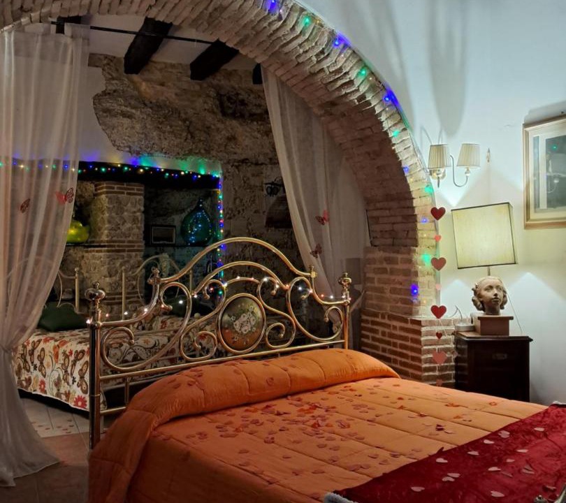 Photo of Bedroom in Toffia