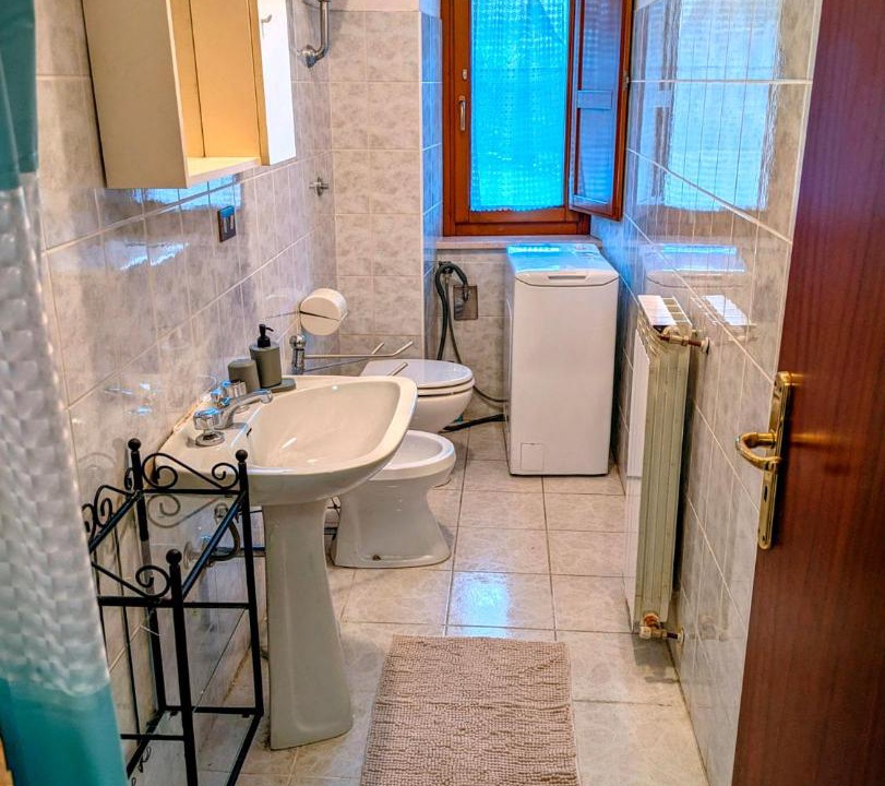 Photo of Bathroom in Lucoli