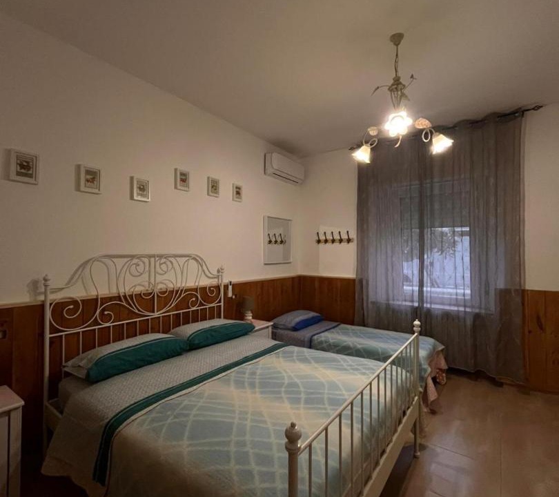 Photo of Bedroom in Tollo