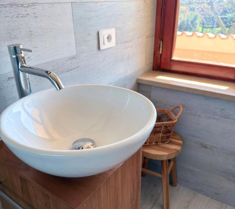 Photo of Bathroom in Grotte di Castro