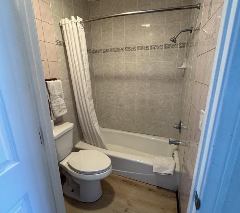Photo of Bathroom in North Long Beach