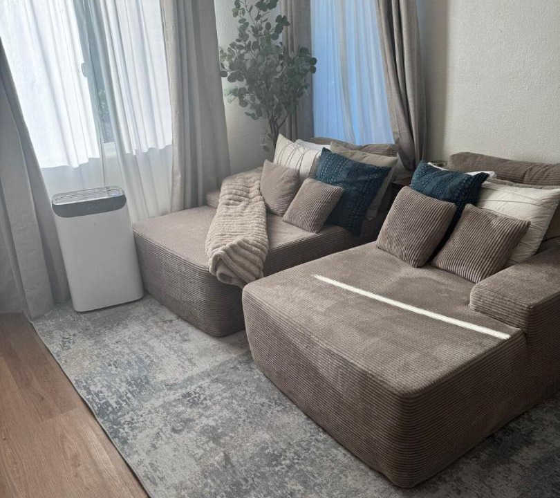 Photo of Livingroom in East Los Angeles