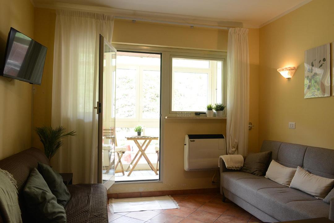 Photo of Others in Micigliano
