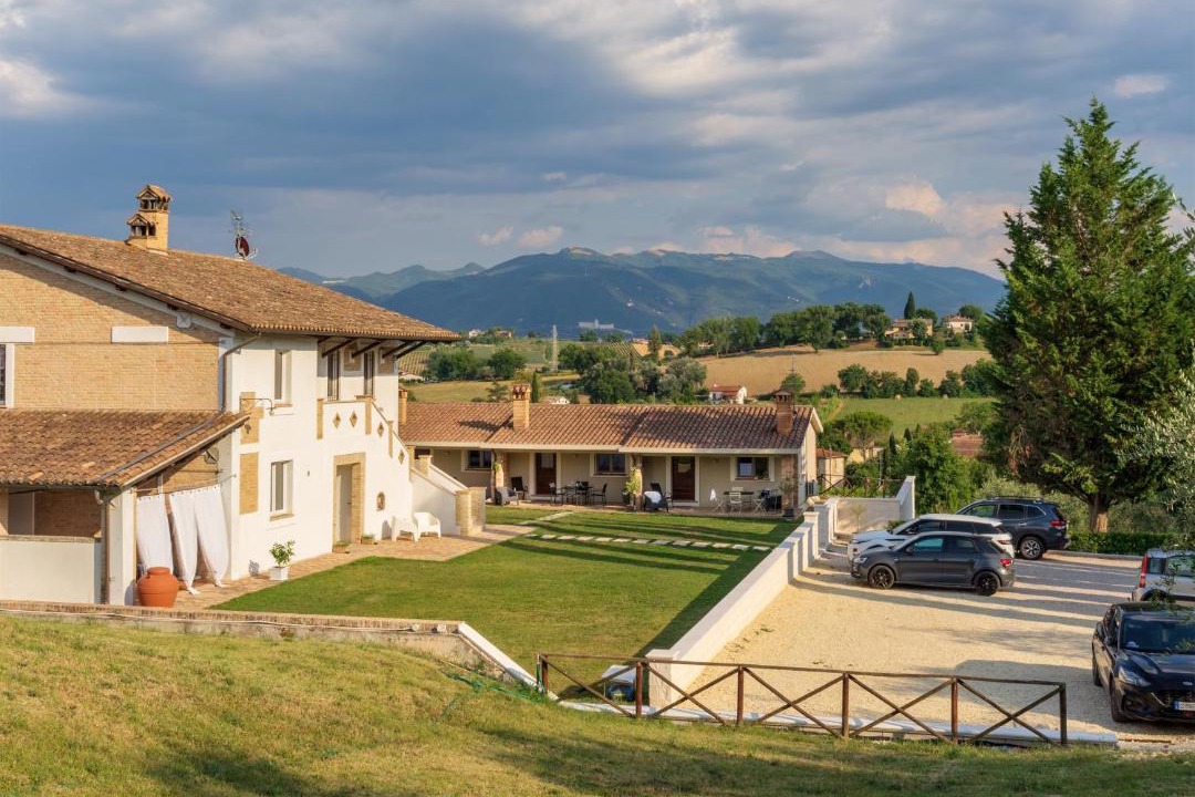 Photo of Others in San Brizio