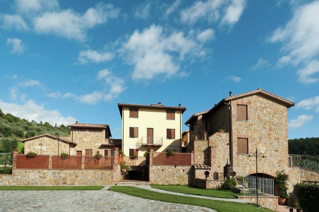 Photo of Others in Monte del Lago