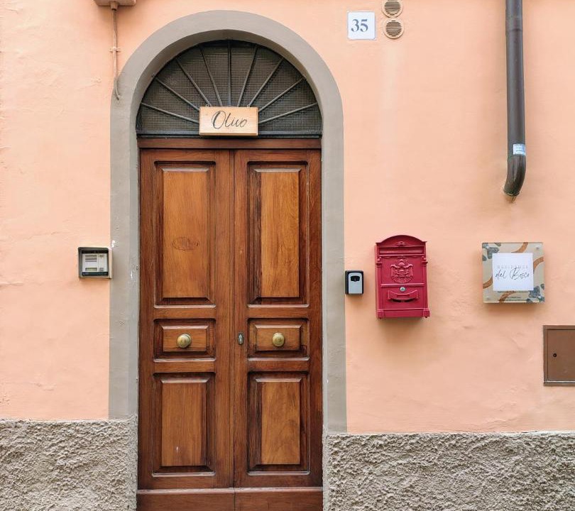 Photo of Others in Tuscania