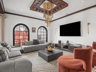 Photo of Livingroom in Beverly Grove