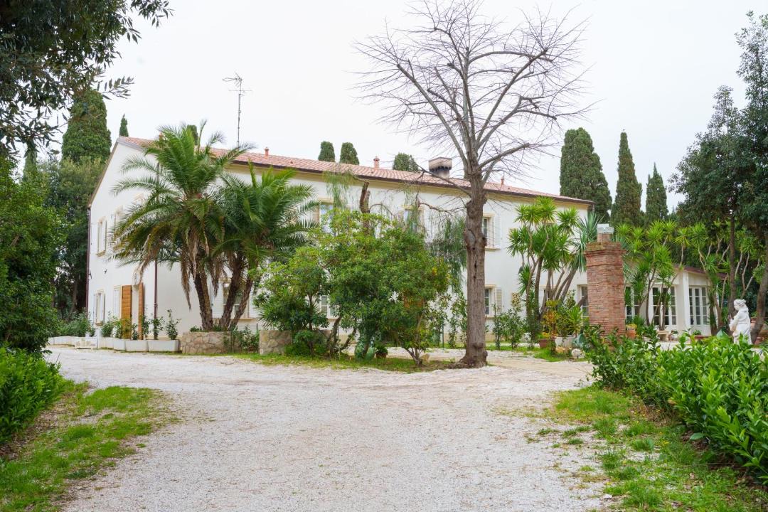 Photo of Others in Cecina