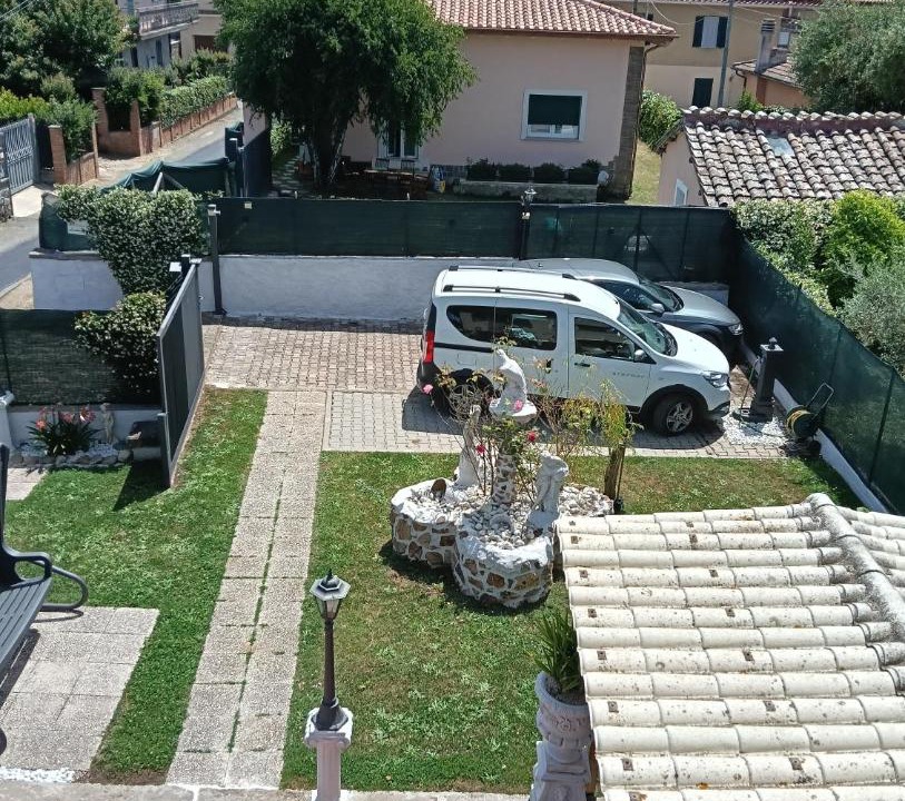 Photo of Others in Poggio