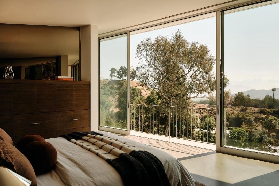 Photo of Others in Hollywood Hills
